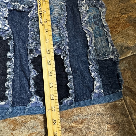 Patchwork Denim Jacket Indigo Floral Quilted Artwear - Picture 9 of 9